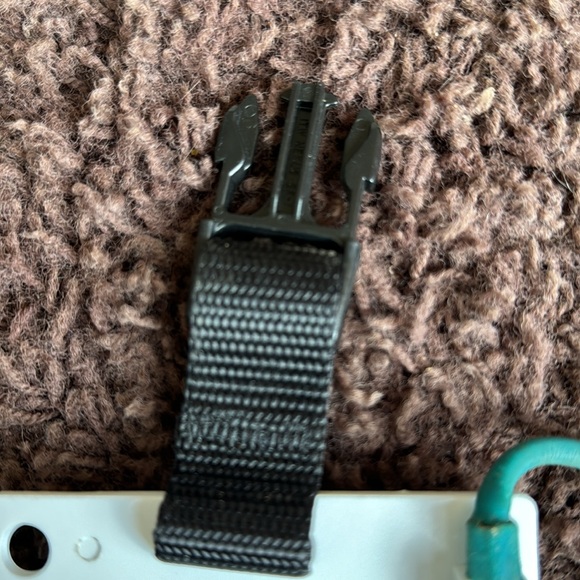 Trident Underwater Writing Slate comes with a pencil and holder.size 4x6 - Picture 3 of 4